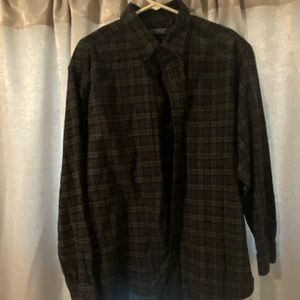 Roundtree and Yorke flannel